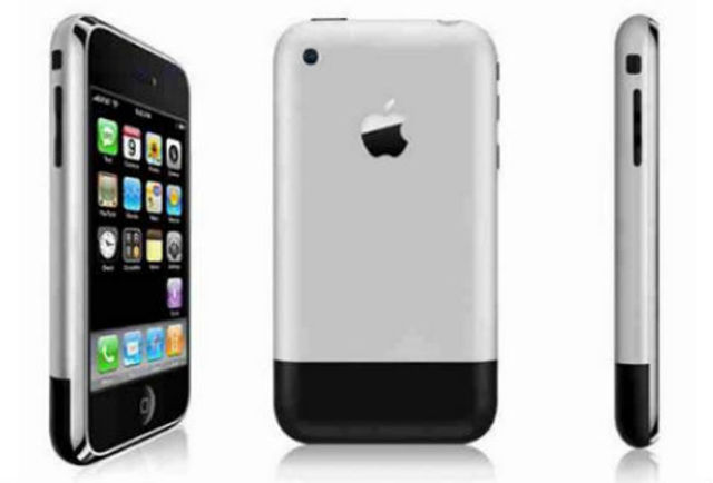 Primer iPhone liberado