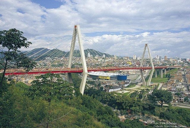 VIADUCTO CESAR GAVIRIA TRUJILLO- COLOMBIA