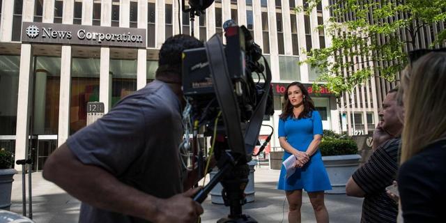 Demandan a Fox News por difundir información falsa a pedido de Trump