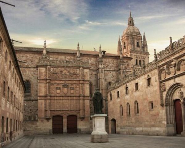 EDAD MEDIA (ESCUELA SALAMANCA CATEDRATICA)