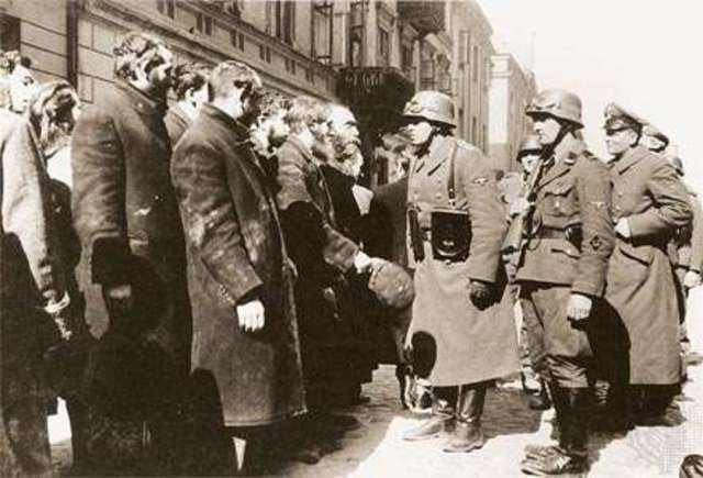 Warsaw Ghetto Uprising