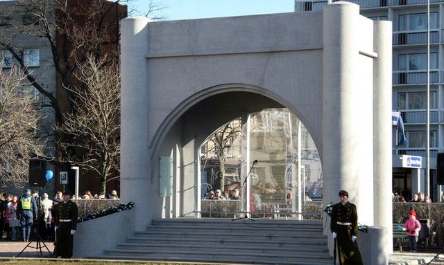 Eesti iseseisvusmanifesti ettelugemine