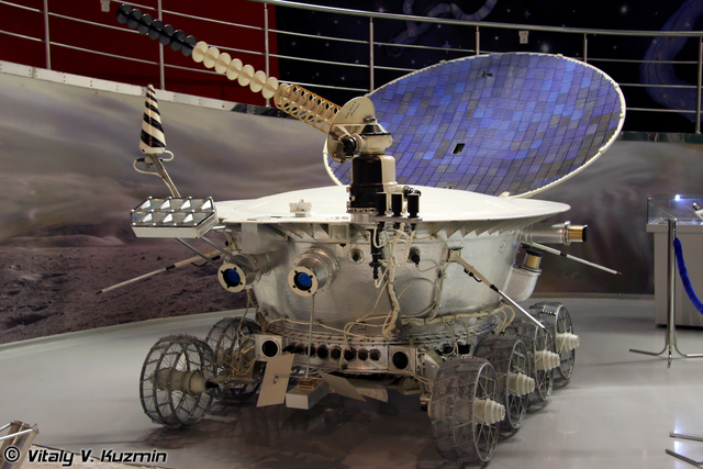 LUNOKHOD1