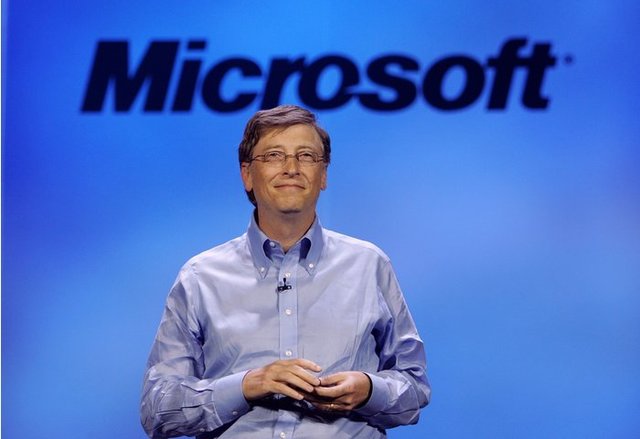 Segundo hombre mas rico de los estados unidos