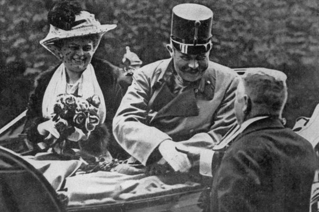 Assassination of Archduke Franz Ferdinand and his wife, Sophie.