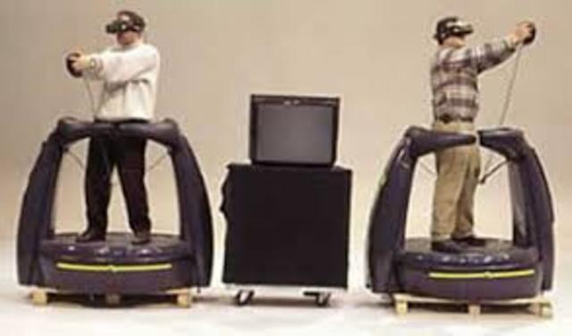 La compañía W. Industries desarrolla los Virtuality, instalados en los salones recreativos de EE.UU