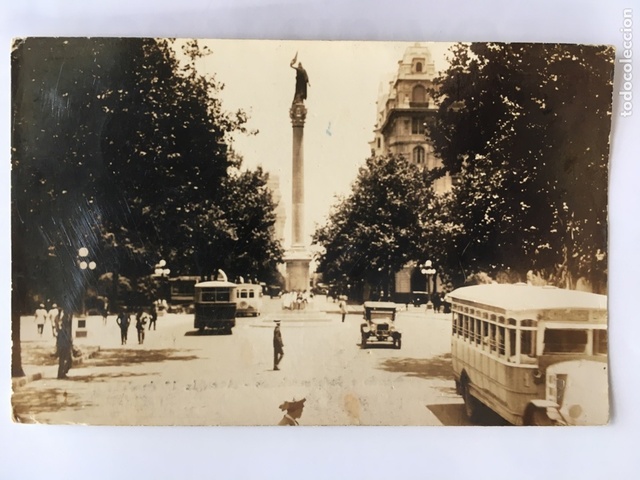 Nacimiento del genio uruguayo.