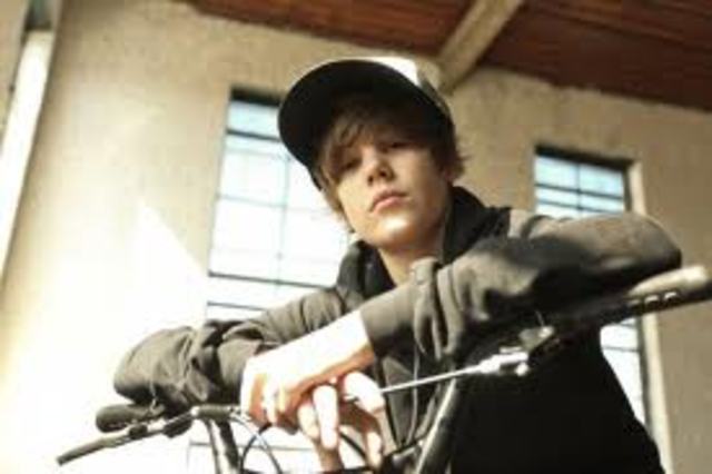 Justin Bieber  2007