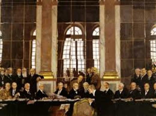 World War 1 ended: Treaty of Versailles