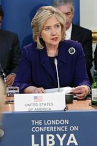 Hilary Clinton Appointed U.S. Secretary of State