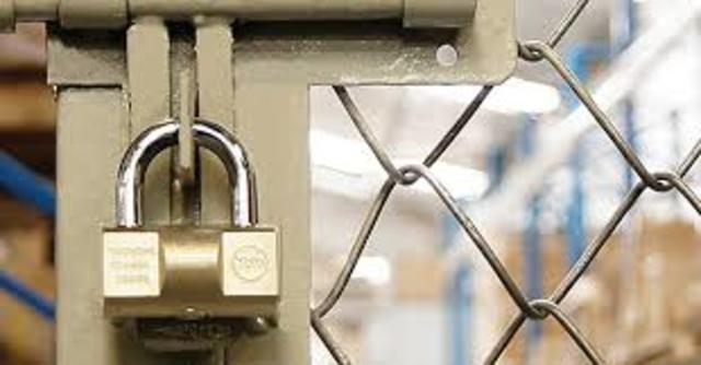 No... nuevamente cerrada.