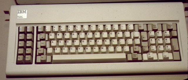 o primeiro teclado