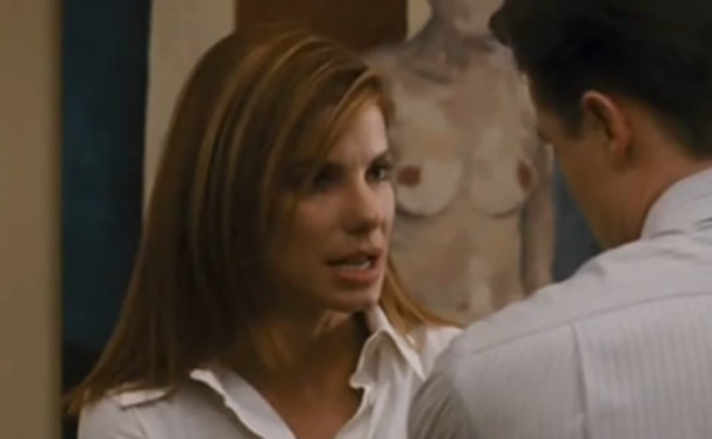 Danielek Rick eta Jeanen etxeko sarrailak aldatzen dizkie.