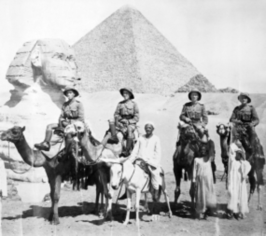 Gran Bretaña ocupa Egipto, Sudan y Somalia