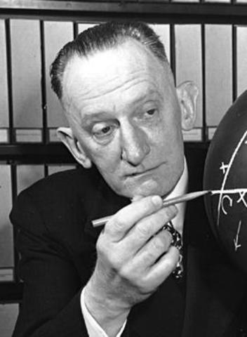 LOUIS LEON THURSTONE 1934