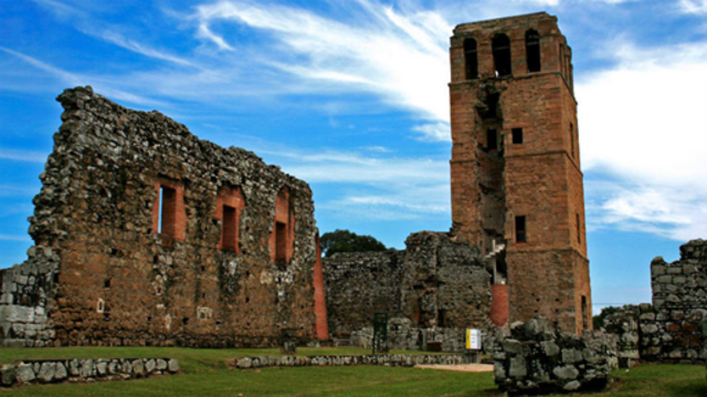 El bucanero Henry Morgan destruye Ciudad de Panamá