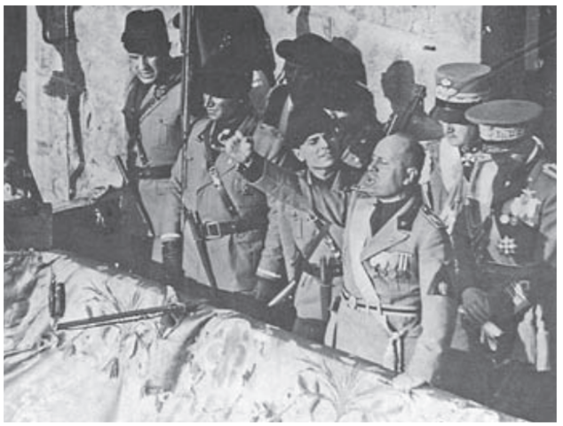 Musollini es nombrado primer ministro de Italia