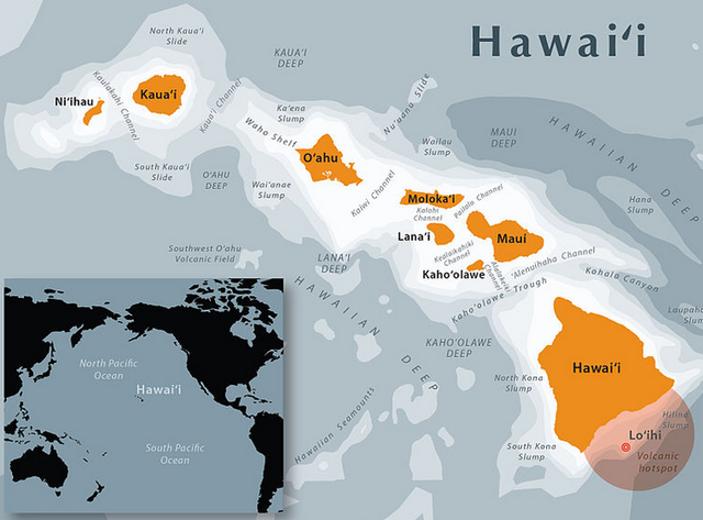 Hawaii Receives Territorial Status