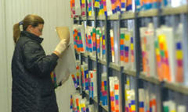 articulo 25 ley 594 de 2000