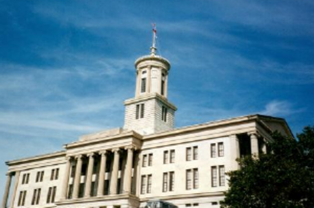 Ford Model T Climbs Capitol Steps (exact date unknown)