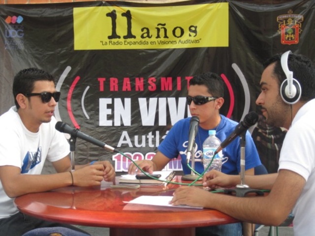 BACHILLERATO UNITARIO  Y LA RADIO