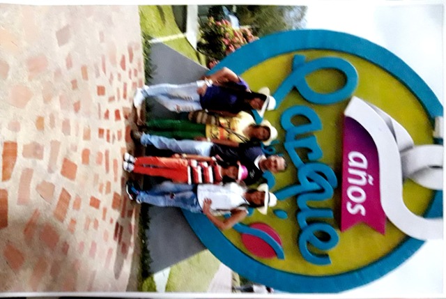 VIAJE AL EJE CAFETERO