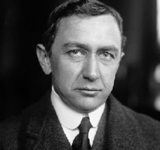 Contratación de Ivy Lee, como profesional de RRPP