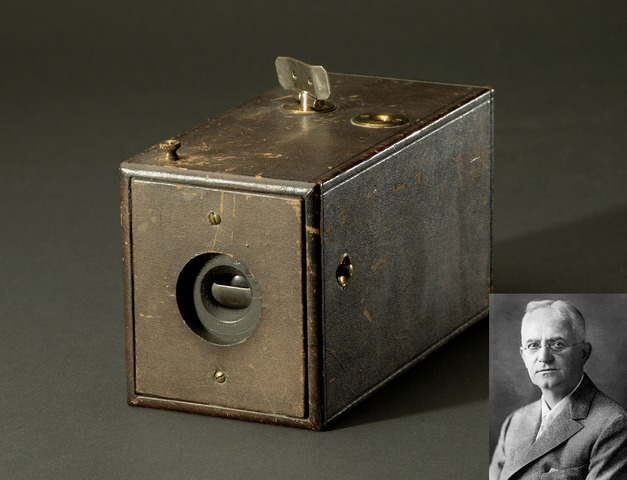 George Eastman revoluciona la fotografía en 1885