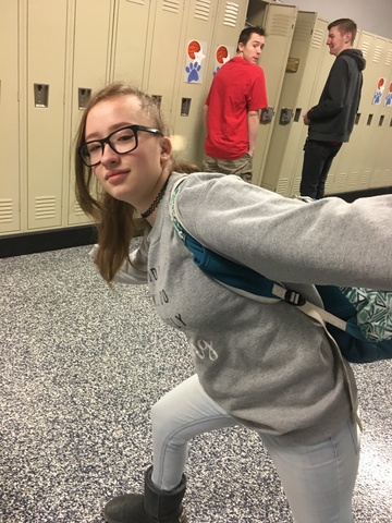 Bull Connor uses fire hoses