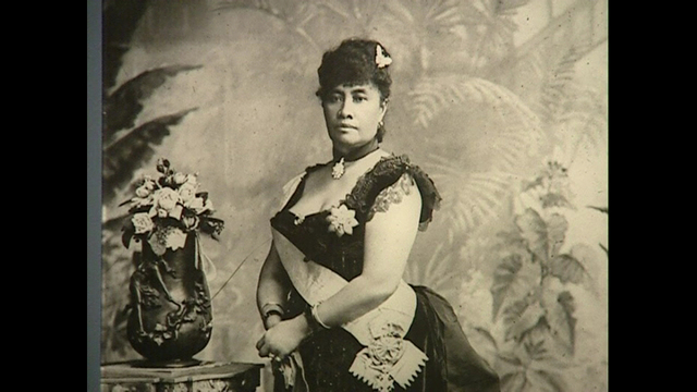 Hawaii's Last Monarch Is Overthrown