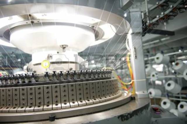 Machine a filer modern