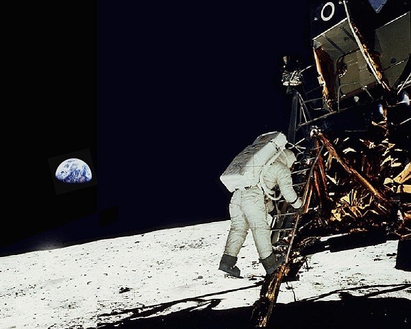 la llegada del hombre a la luna