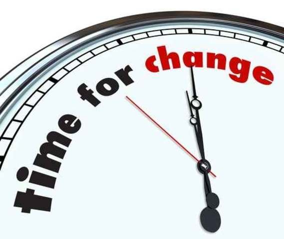 PERÍODO DE CAMBIOS Y CRISIS (1977-1990)