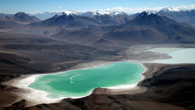 entonces vamos a visitar el laguna  caul es un lago salado