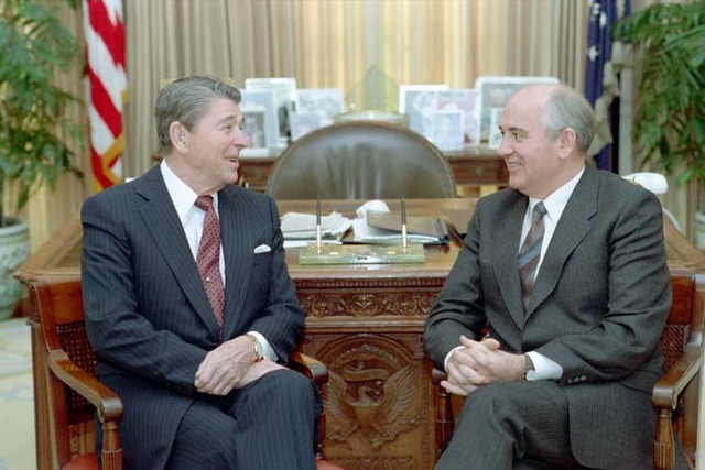 Reagan and Gorbachev begin to make peace