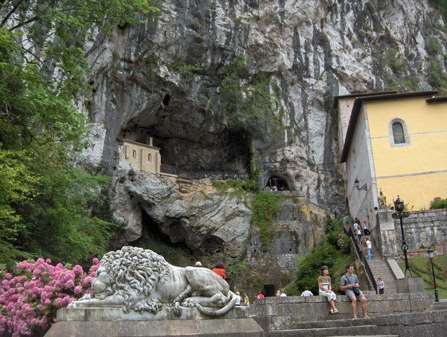 Santuario de Covadonga
