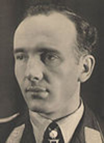 Theodor Weinlig becomes his first teacher