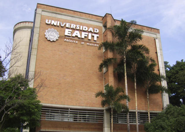 Master en Universidad EAFIT.