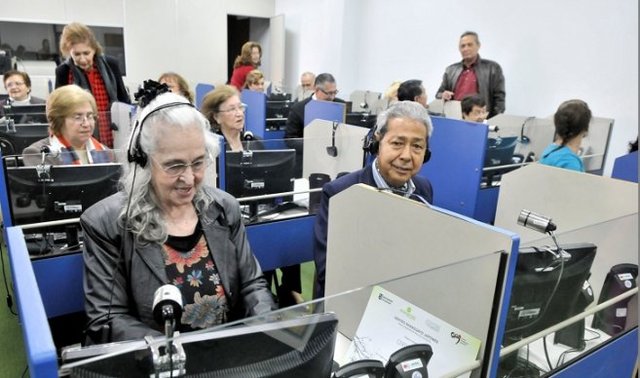 Los adultos son los que más demandan cursos gratis en línea