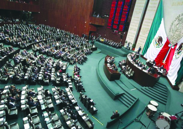 La camara de diputados se conforma por gente de la oposicion