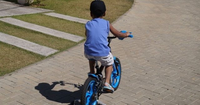 In 2007 , I learn to drive mi bike