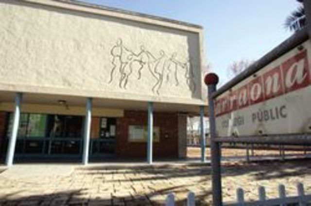 In 2011 ,I started the school.