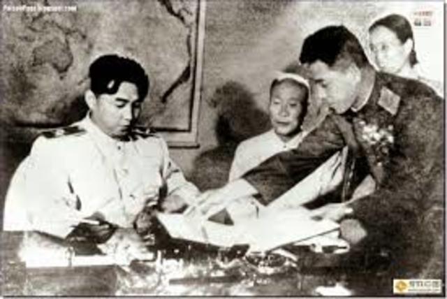 Kim Il-sung invades South Korea (1950)