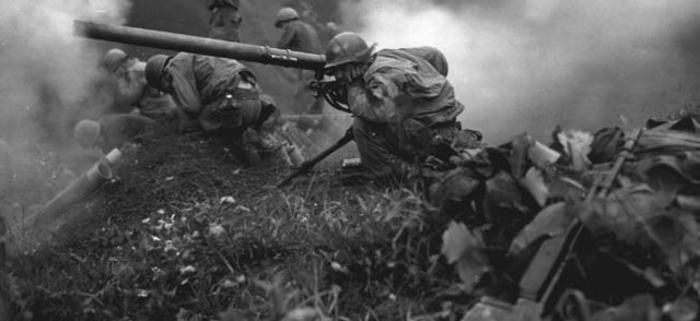 UN forces push North Korea to Yalu River- the border with China (1950)