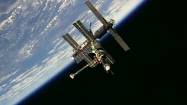 Its a bird, Its a plane, No its a space station!!!