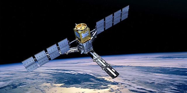 Супутник та метрополітен