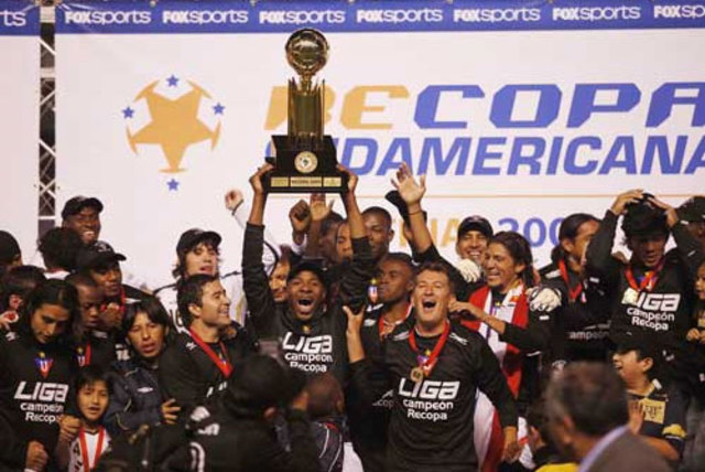 Campeón Recopa Sudamericana 2009