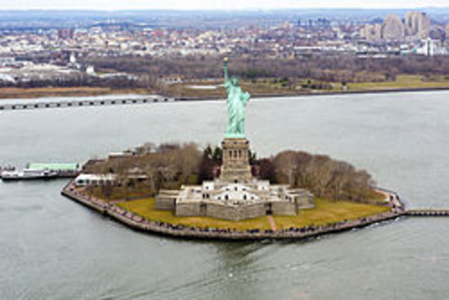 Statue of Liberty: Cost