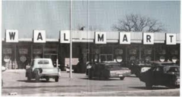 •	Sam Walton Opens First Walmart (1962)