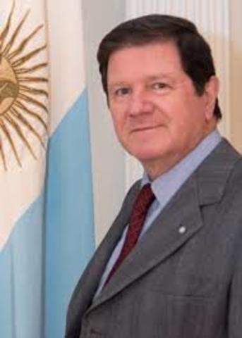 Ambassador Fernando ORIS DE ROA